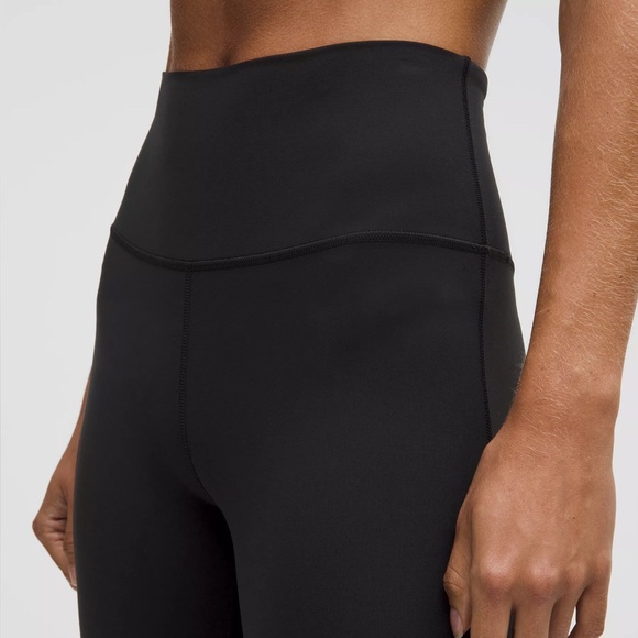 Lululemon Align High-Rise Mini Flare Pant Black Size 6 Regular - Picture 3 of 9